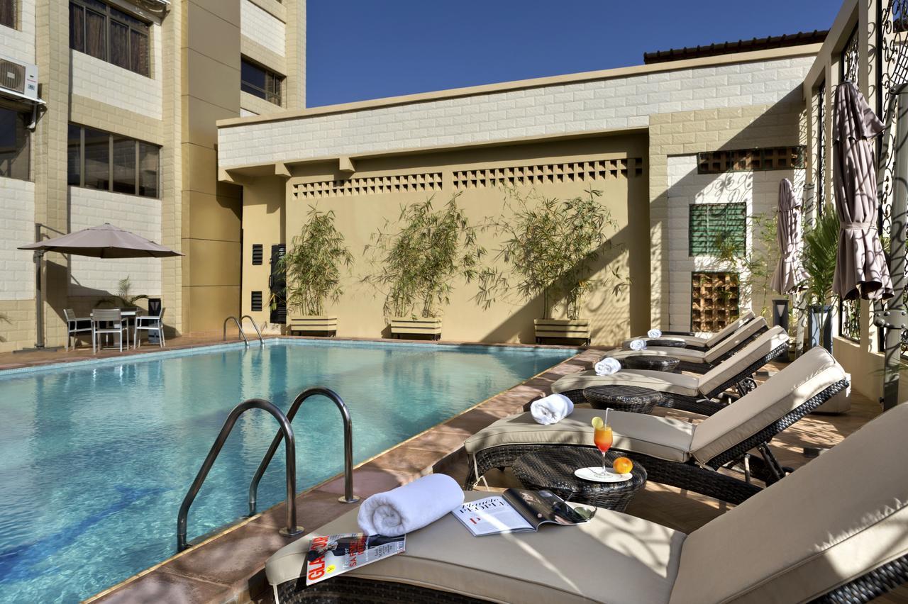 Bravia Hotel Ouagadougou Buitenkant foto