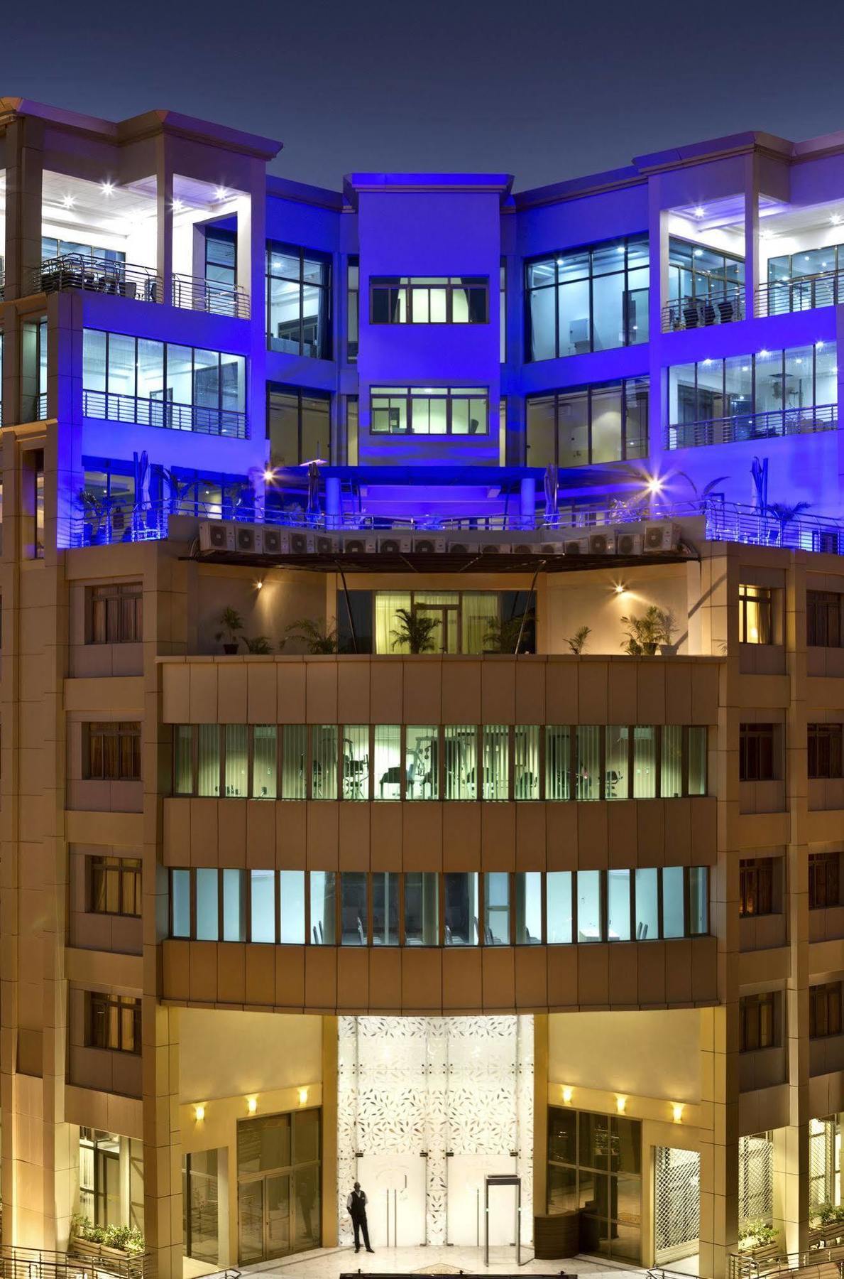 Bravia Hotel Ouagadougou Buitenkant foto
